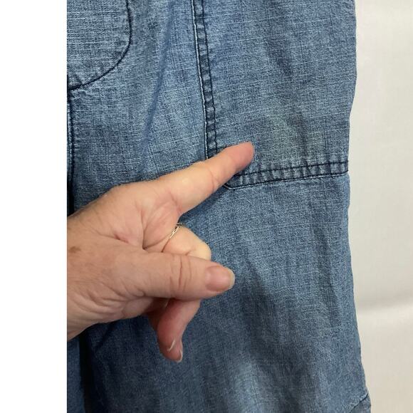 Carter’s Boys Denim Shorts Size 10/12 - Picture 2 of 10